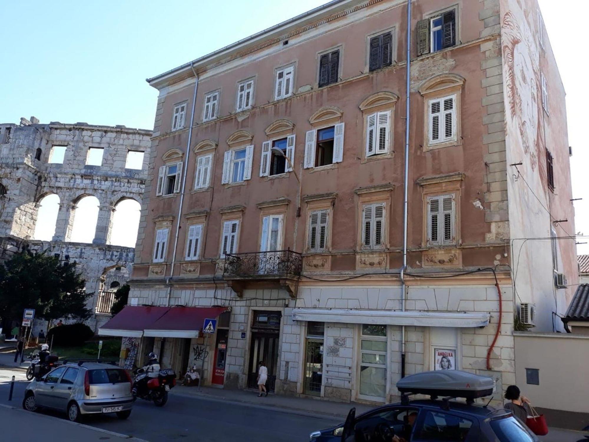 Amphiteater Art Apartman Pula Dış mekan fotoğraf